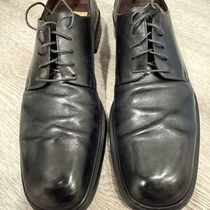 Salvatore Ferragamo Mens Black Leather Dress